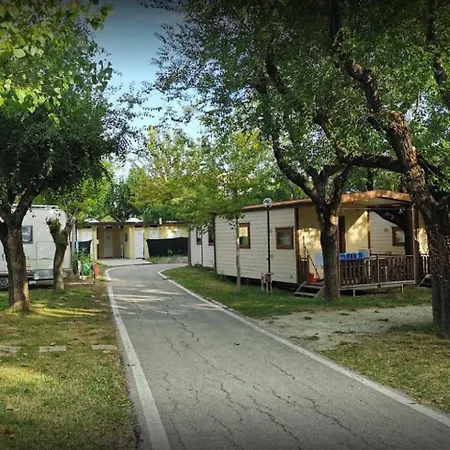 L'oasi Di Lulu' Camping Senigallia