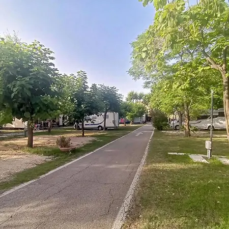 L'oasi Di Lulu' Campsite Senigallia