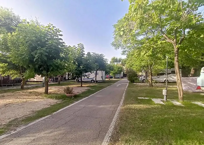 L'oasi Di Lulu' Camping Senigallia
